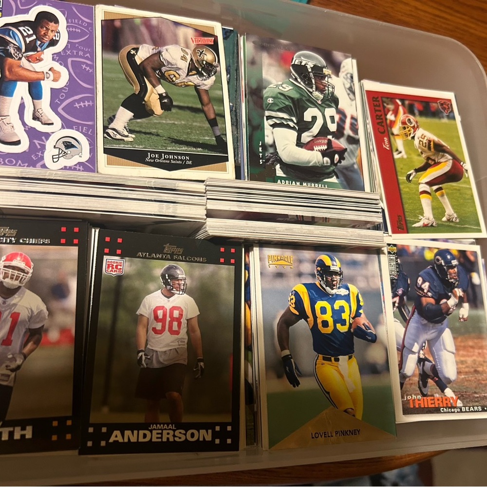 Assorted Sports Trading Cards Collection - Picture 3 of 5